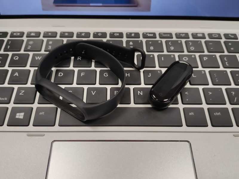 Amazfit band 5 vs honor band 5: в чем разница?