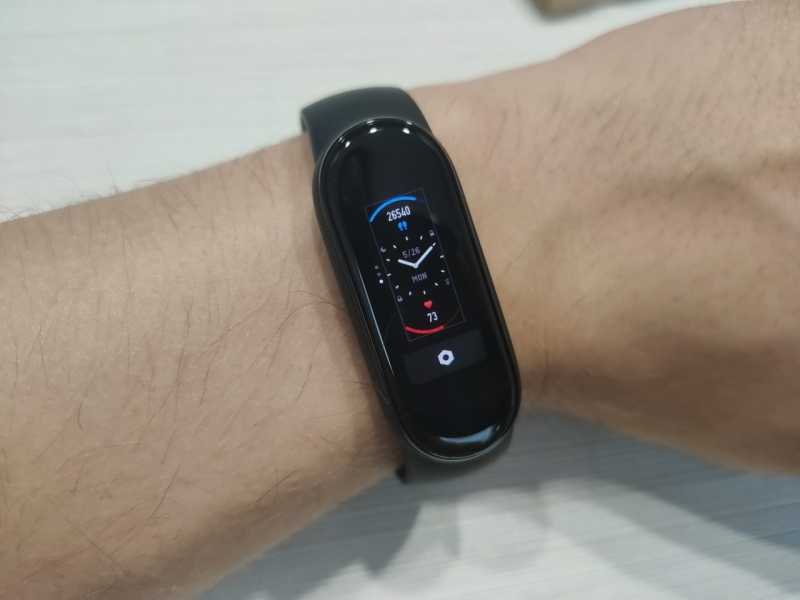 Лучшие фитнес-браслеты 2021 года: выбор zoom. cтатьи, тесты, обзоры